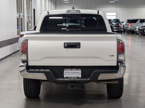 Used 2023 Toyota Tacoma TRD Off-Road AWD/4WD image 4