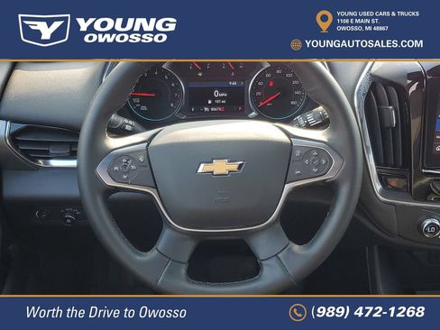 Used 2023 Chevrolet Traverse LT FWD image 24