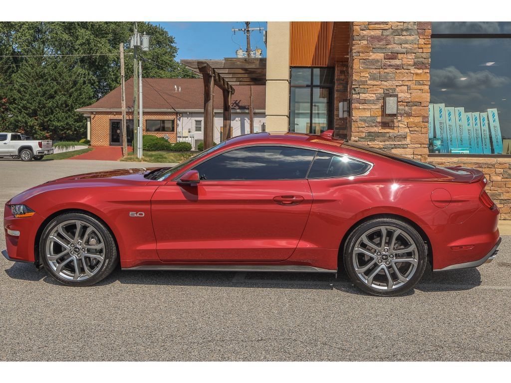 Used 2022 Ford Mustang GT Premium w/ Equipment Group 401A RWD image 6