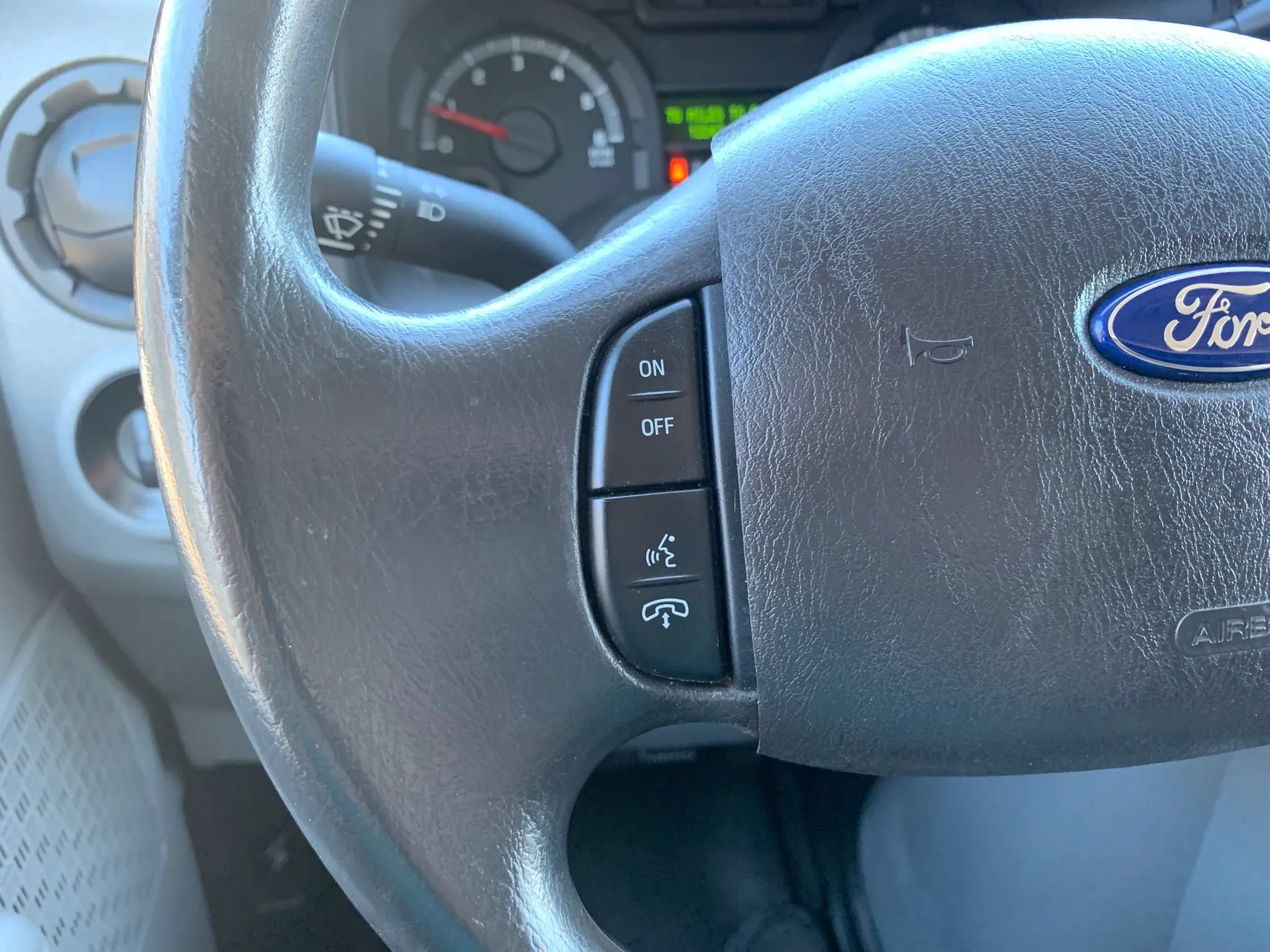 Used 2017 Ford E-450 and Econoline 450 Super Duty w/ Power Windows & Locks Group RWD image 14