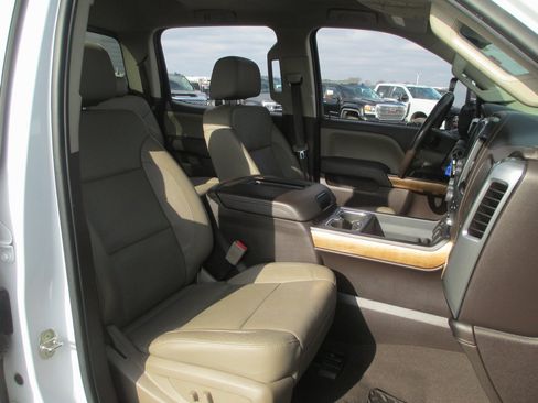 Used 2019 Chevrolet Silverado 2500 LTZ w/ Duramax Plus Package image 21