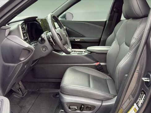 Certified 2025 Lexus TX 350 AWD w/ Technology Package image 11
