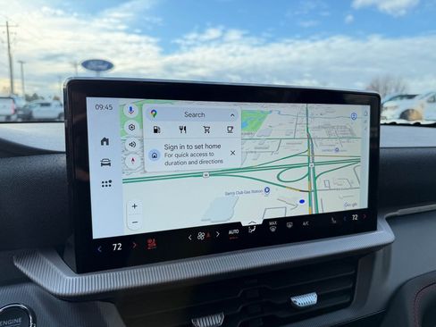 Used 2021 Ford F350 Lariat w/ Chrome Package image 25