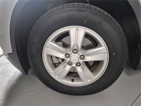 Used 2020 Chevrolet Trax LS w/ Tint and Cruise Package image 10