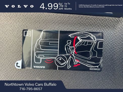 Certified 2023 Volvo XC90 B6 Plus image 7