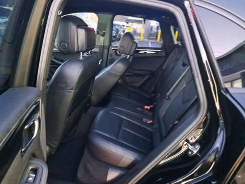 Used 2018 Porsche Macan image 14