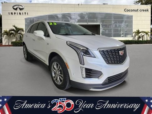 Used 2023 Cadillac XT5 Premium Luxury w/ Technology Package FWD image 1