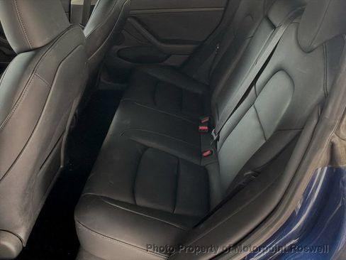 Used 2023 Tesla Model 3 Standard Range RWD image 2