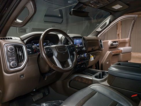 Used 2021 GMC Sierra 1500 Denali w/ Denali Premium Package image 13