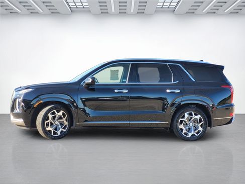 Used 2022 Hyundai Palisade Calligraphy w/ Winter Package FWD image 7