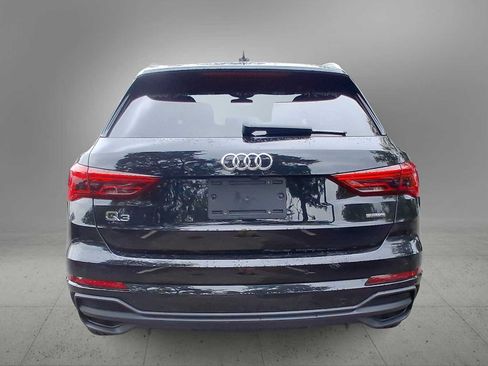 Used 2023 Audi Q3 2.0T Premium Plus w/ Premium Plus Package AWD/4WD image 7