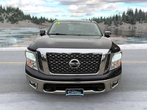 Used 2018 Nissan Titan PRO-4X image 7
