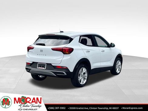 Certified 2024 Buick Encore GX Preferred FWD image 5