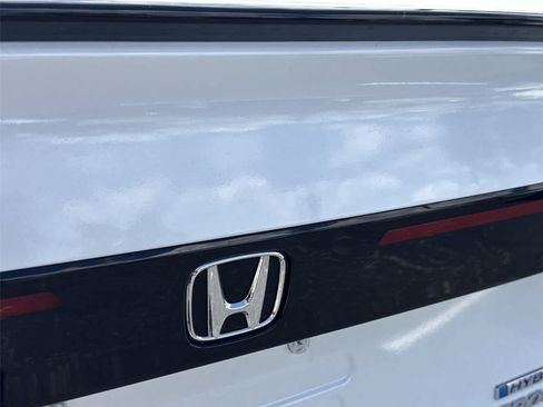 Used 2023 Honda Accord Sport image 10