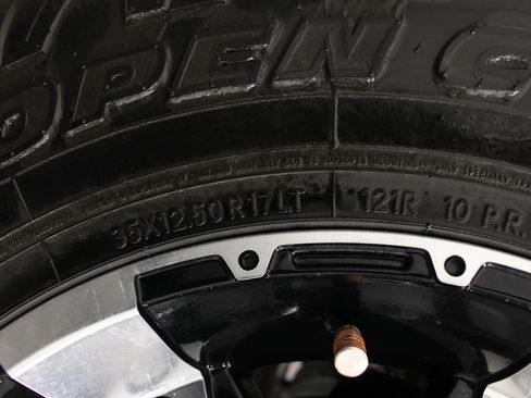 Used 2016 Jeep Wrangler Unlimited Rubicon AWD/4WD image 33
