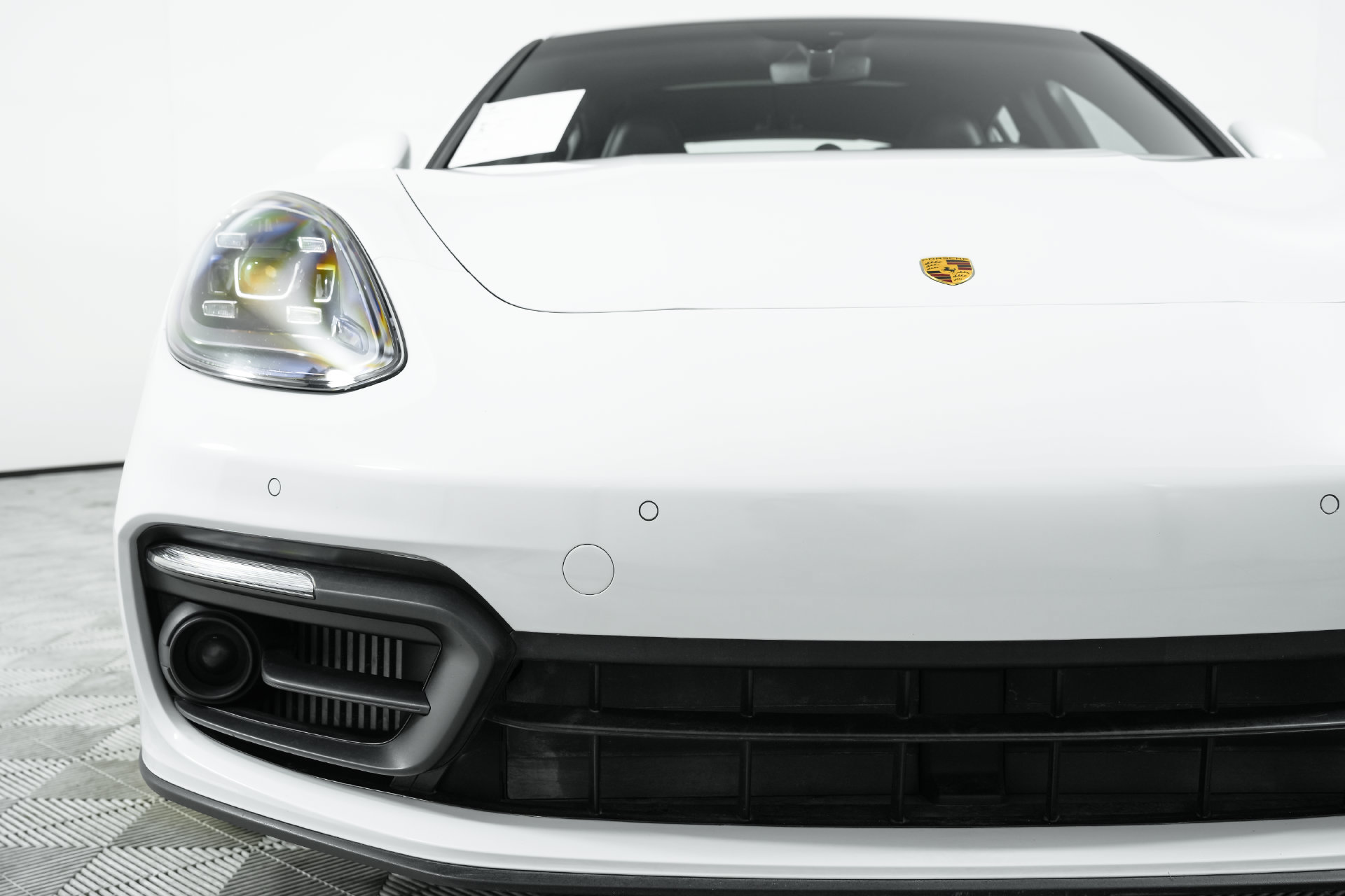 Used 2023 Porsche Panamera Platinum Edition RWD image 54