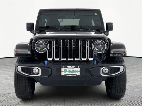 Used 2023 Jeep Wrangler Unlimited Sahara image 2