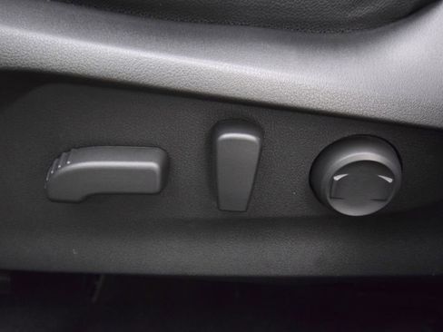 Used 2023 Subaru Forester Premium AWD/4WD image 29