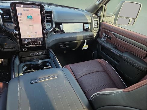 New 2026 RAM 3500 Limited image 12