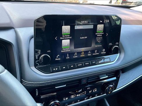 Used 2022 Nissan Rogue Platinum w/ Head-Up Display Package image 48