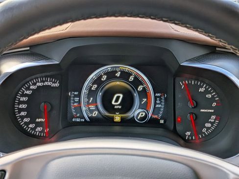 Used 2015 Chevrolet Corvette Z06 w/ 3LZ Preferred Equipment Group image 10