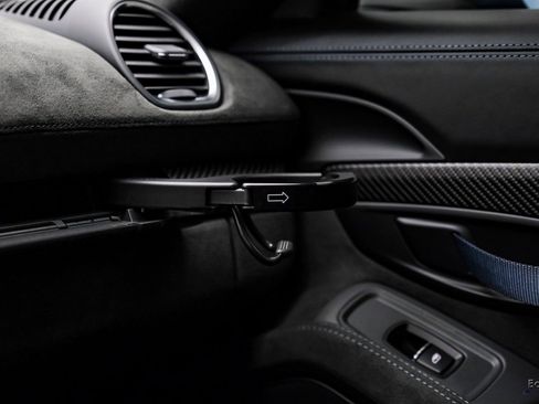 Used 2024 Porsche 718 Cayman GT4 RS RWD image 51