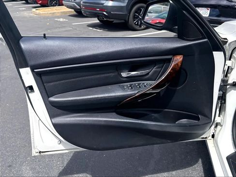Used 2015 BMW 328i Sedan RWD image 20