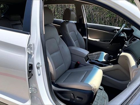Used 2018 Hyundai Tucson SEL Plus AWD/4WD image 10