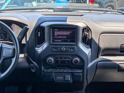 Used 2023 Chevrolet Silverado 1500 Custom AWD/4WD image 12