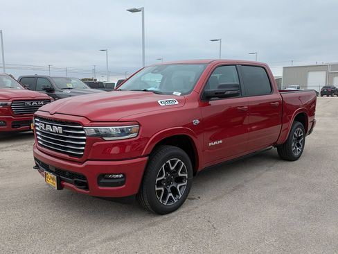 New 2026 RAM 1500 Laramie w/ Laramie Southwest Edition AWD/4WD image 7