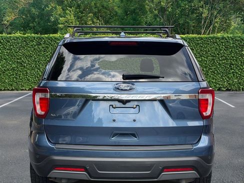 Used 2019 Ford Explorer XLT w/ Equipment Group 202A FWD image 5