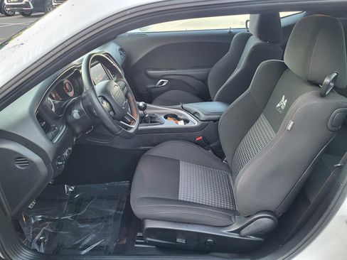 Used 2022 Dodge Challenger R/T Scat Pack w/ Shaker Package RWD image 12