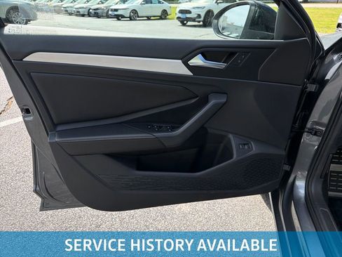 Used 2025 Volkswagen Jetta Sport FWD image 14