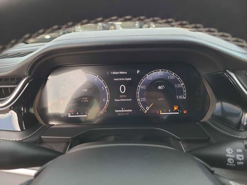 Used 2022 Jeep Grand Cherokee L Limited w/ Luxury Tech Group II image 26