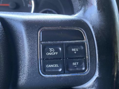Used 2012 Jeep Wrangler Unlimited Sahara w/ Connectivity Group AWD/4WD image 22