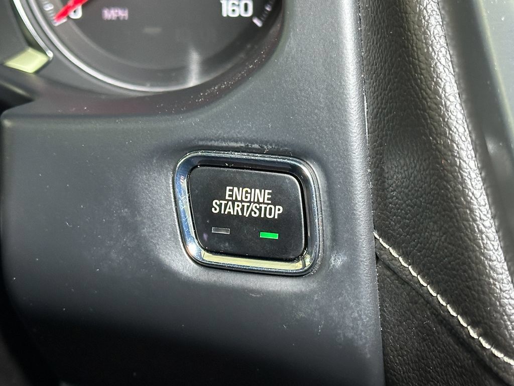 Used 2023 GMC Acadia SLE w/ Driver Convenience Package AWD/4WD image 34