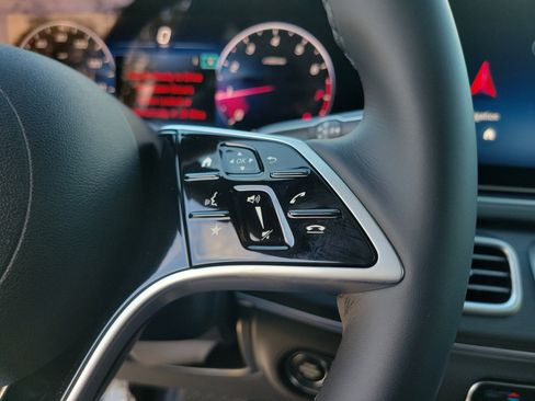 Certified 2026 Mercedes-Benz GLE 350 4MATIC image 21