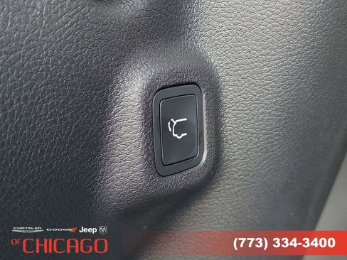 New 2026 Jeep Compass Limited w/ Sun, Sound & Navigation Group image 8