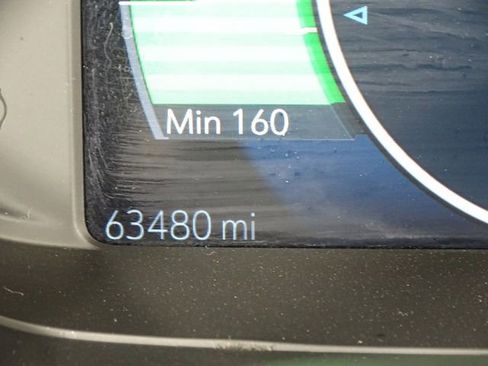 Used 2020 Chevrolet Bolt Premier w/ Infotainment Package image 39