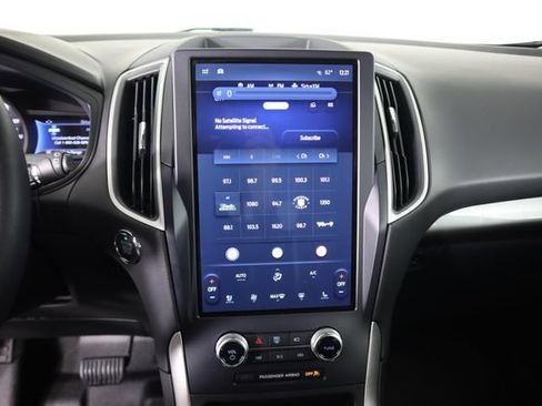 Certified 2023 Ford Edge SEL w/ Convenience Package AWD/4WD image 43