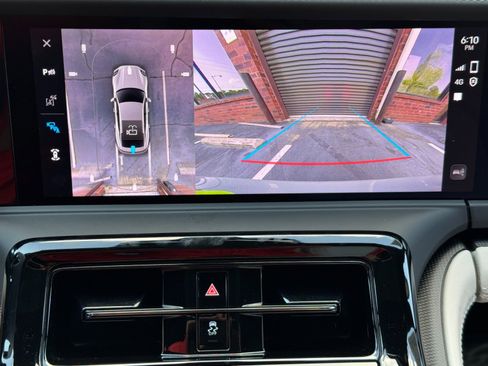 Used 2025 Porsche Panamera GTS AWD/4WD image 32