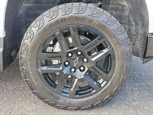 Certified 2025 Chevrolet Silverado 1500 LT Trail Boss w/ LT Trail Boss Premium Package AWD/4WD image 21