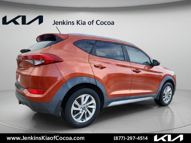 Used 2017 Hyundai Tucson SE w/ SE Popular Package 02 FWD image 4