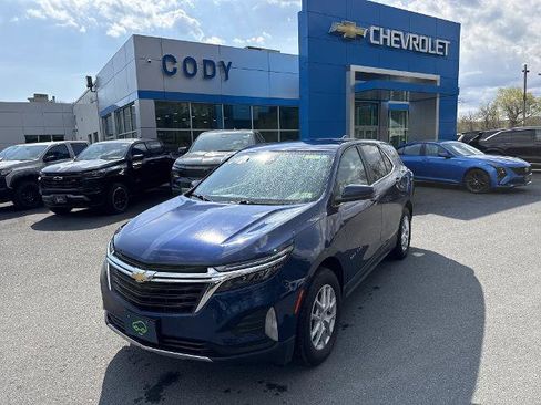 Certified 2023 Chevrolet Equinox LT AWD/4WD image 1