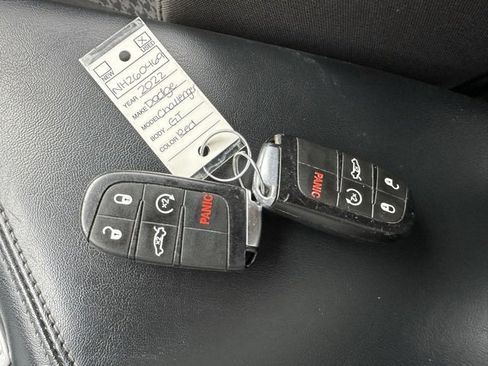 Used 2022 Dodge Challenger GT image 40