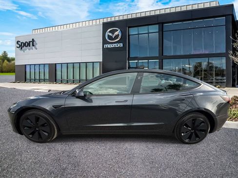 Used 2025 Tesla Model 3 Long Range RWD image 6