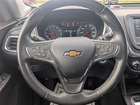 Used 2018 Chevrolet Equinox LT image 13
