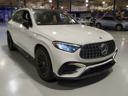 Used 2024 Mercedes-Benz GLC 43 AMG 4MATIC w/ AMG Night Package image 5