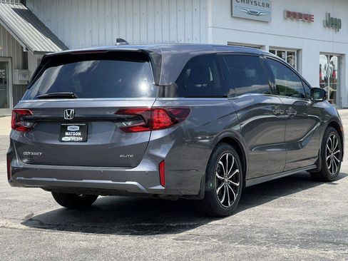 Used 2025 Honda Odyssey Elite image 40