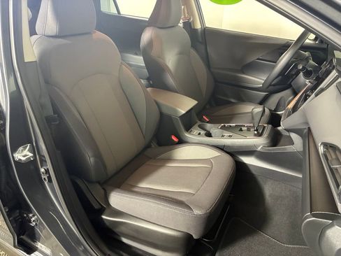 Certified 2025 Subaru Crosstrek 2.0i Premium image 25